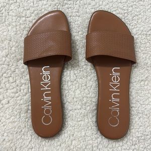 Size 9.5 Calvin Klein sandals
